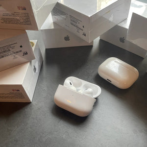 Airpods Pro 2 , 2nd generation With Wireless Charging